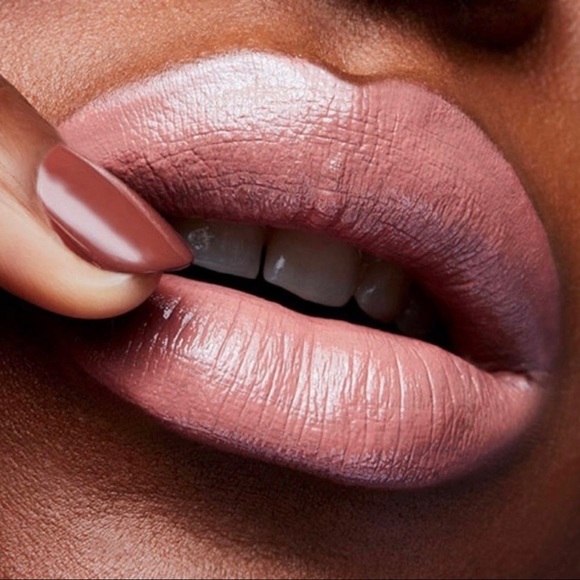 MAC Half ‘N Half Amplified Lipstick - Picture 6 of 9